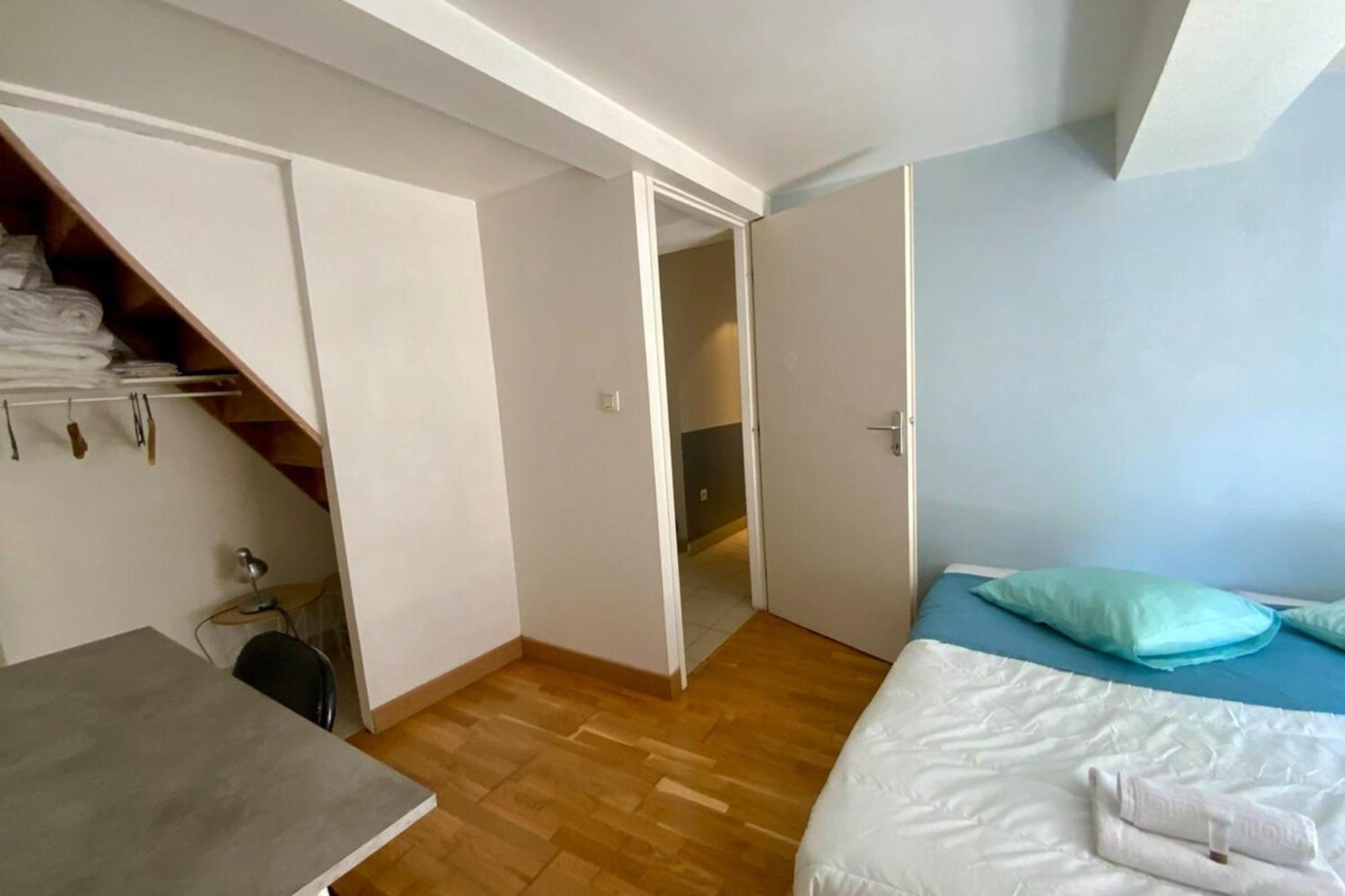 The Triplex- 3 Bedrooms In The Escutcheon! Montpellier Dış mekan fotoğraf