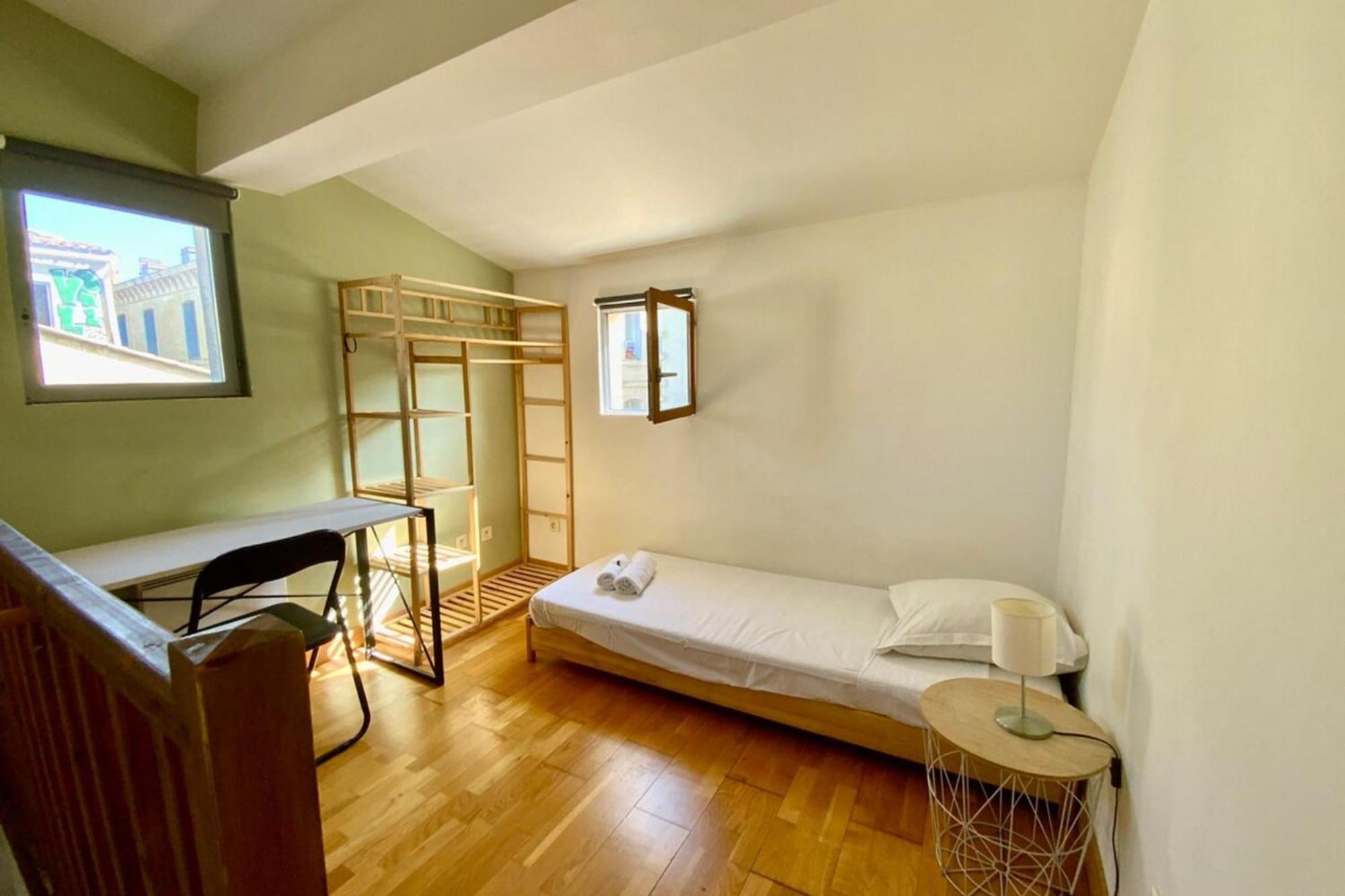 The Triplex- 3 Bedrooms In The Escutcheon! Montpellier Dış mekan fotoğraf